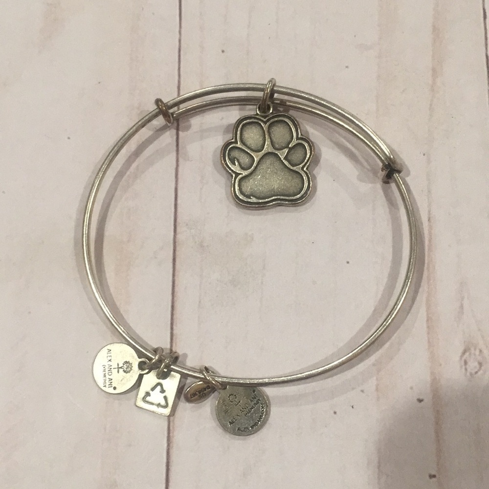 🏡Alex and Ani Silver Paw Print Bracelet